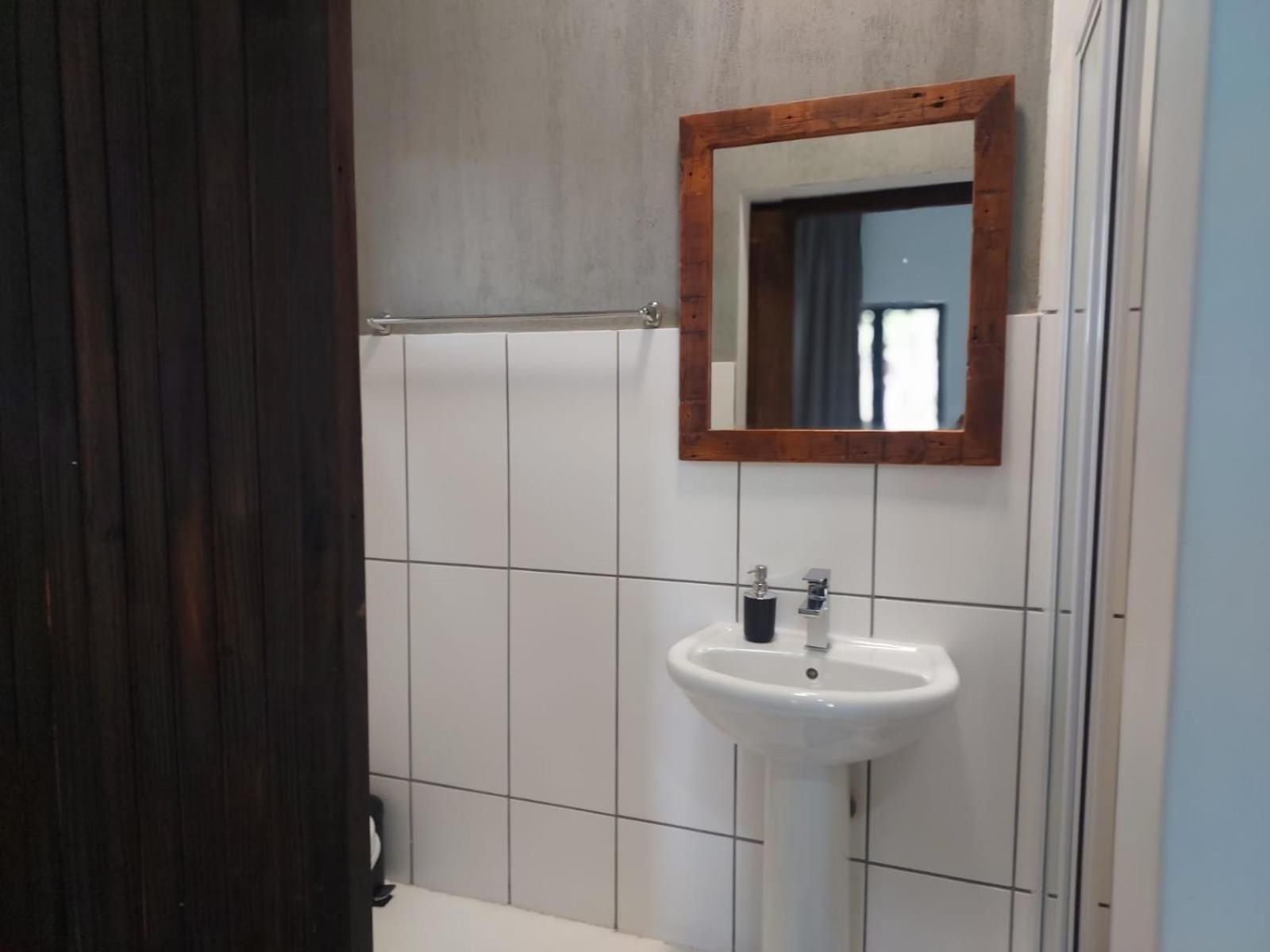 Karoo Retreat- Self Catering And