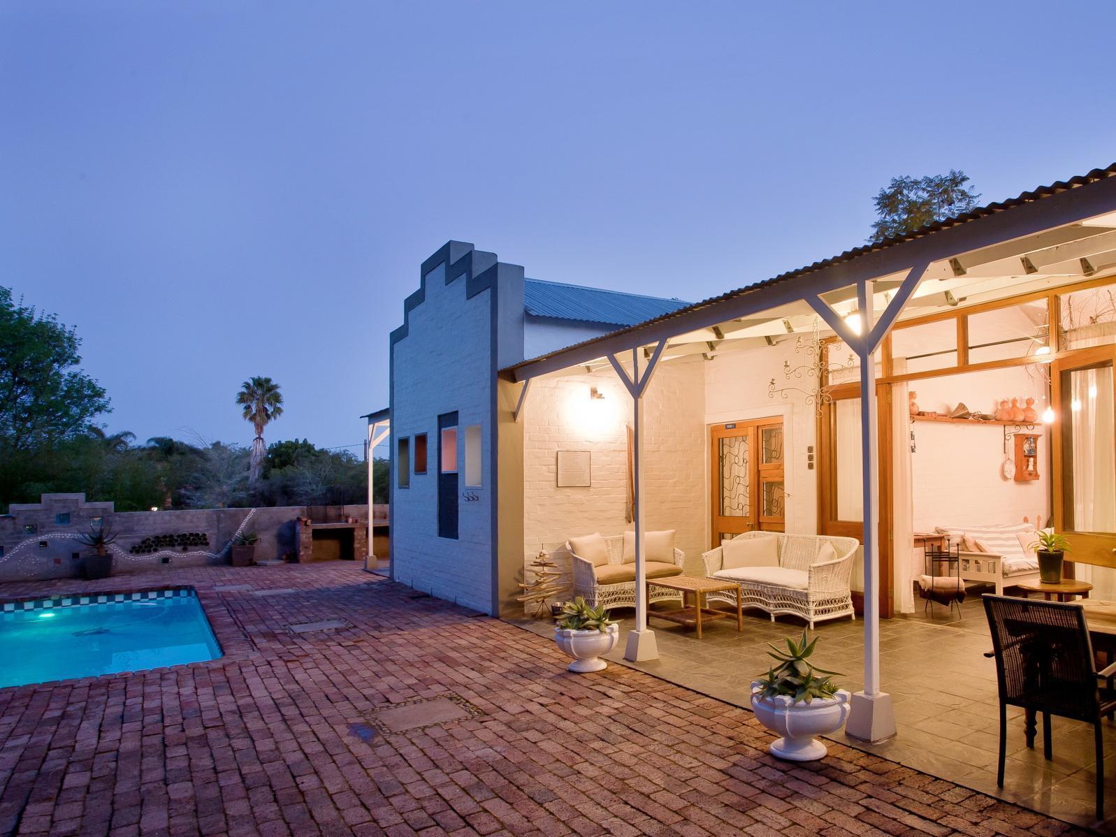 Guest house Karoo Retreat- Self Catering And 4*